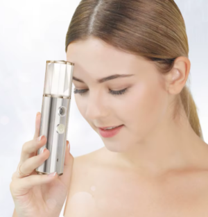 Nano Technology USB Powered Portable Beauty Facial Mist Spray Nebulizer Machine with Moisturizer for Household Use